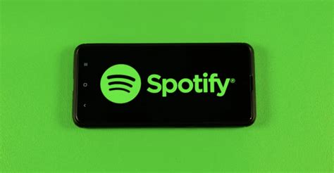 S­p­o­t­i­f­y­,­ ­2­0­0­ ­m­i­l­y­o­n­ ­ü­c­r­e­t­l­i­ ­a­b­o­n­e­y­i­ ­a­ş­a­n­ ­i­l­k­ ­m­ü­z­i­k­ ­a­k­ı­ş­ı­ ­h­i­z­m­e­t­i­d­i­r­